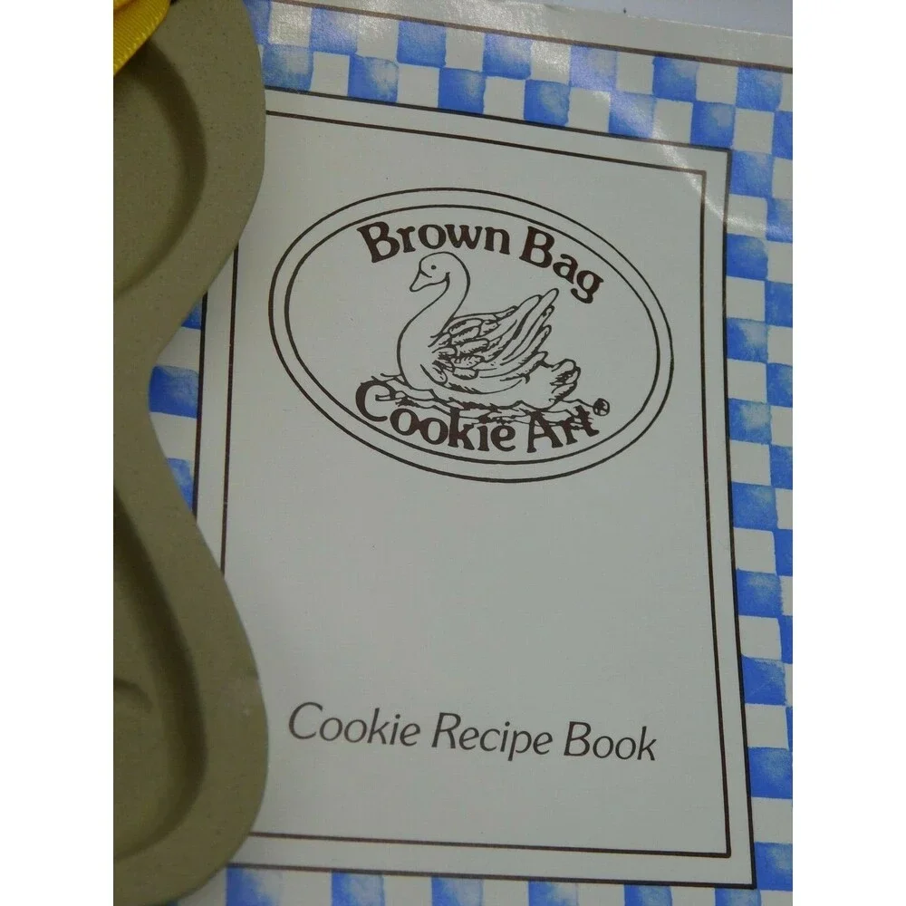 Brown Bag Cookie Art Mold 1992 Hill Design Gingerbread Man ~Retired